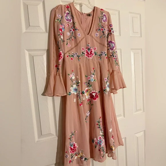 black off the shoulder maxi dress long sleeve Floral Long Sleeve Off The Shoulder Neckline Maxi Gown – John Paul Ataker